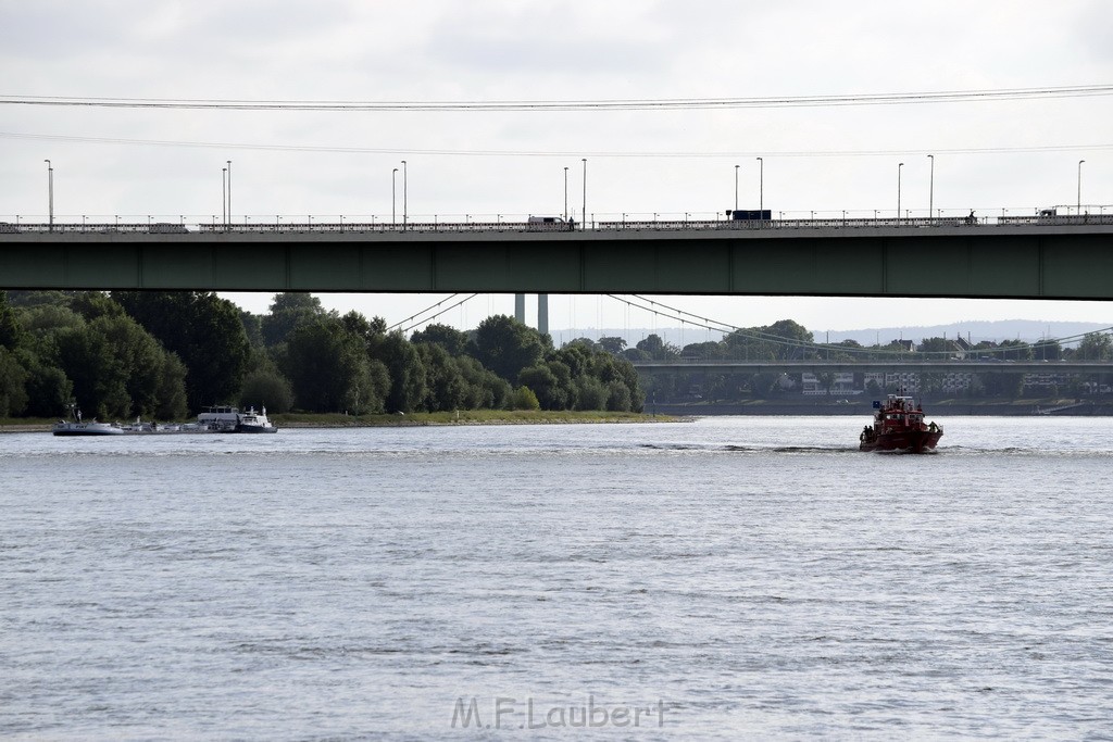 Schiff 1 Koeln in Hoehe der Koelner Zoobruecke P234.JPG - Miklos Laubert